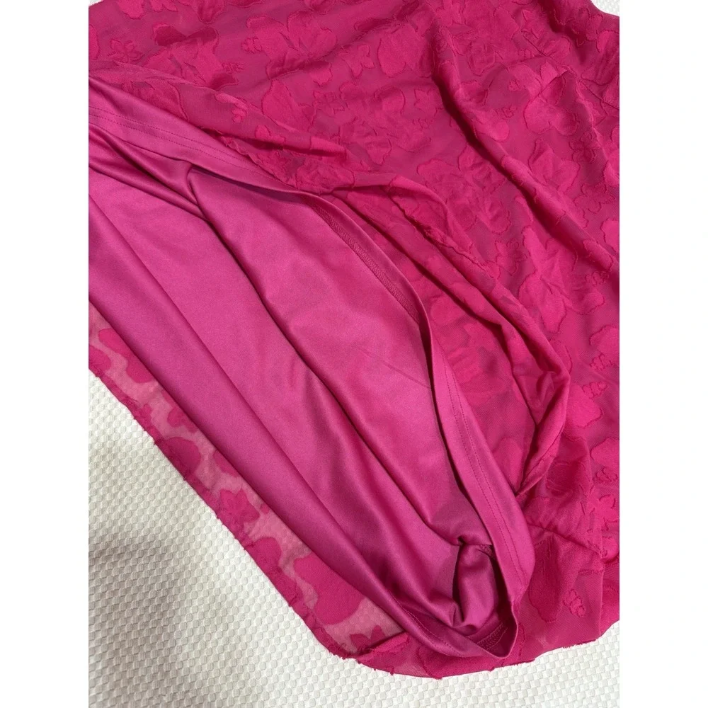 Investments II Top Women's 2X Pink Crew Neck Short Sleeve Floral Appliqué Casual - Picture 7 of 8